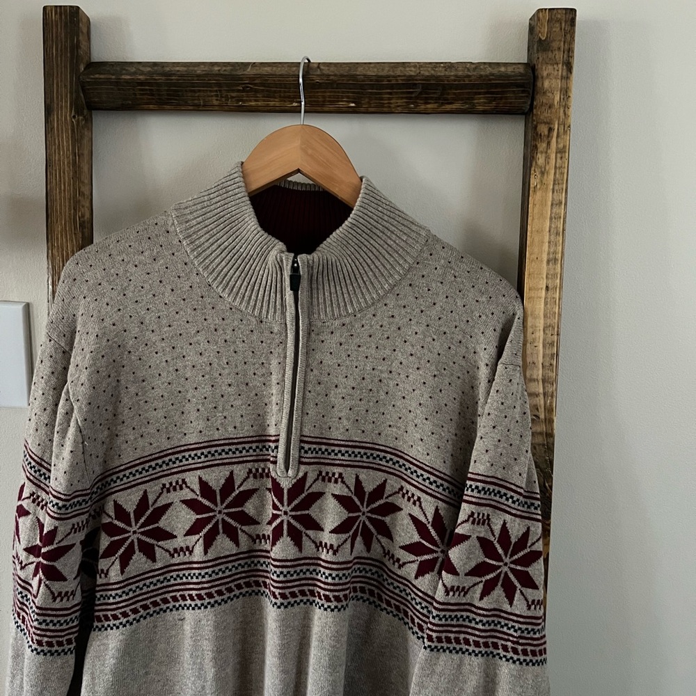 EUC Eddie Bauer Quarter Zip Sweater